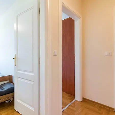 Klara Apartment